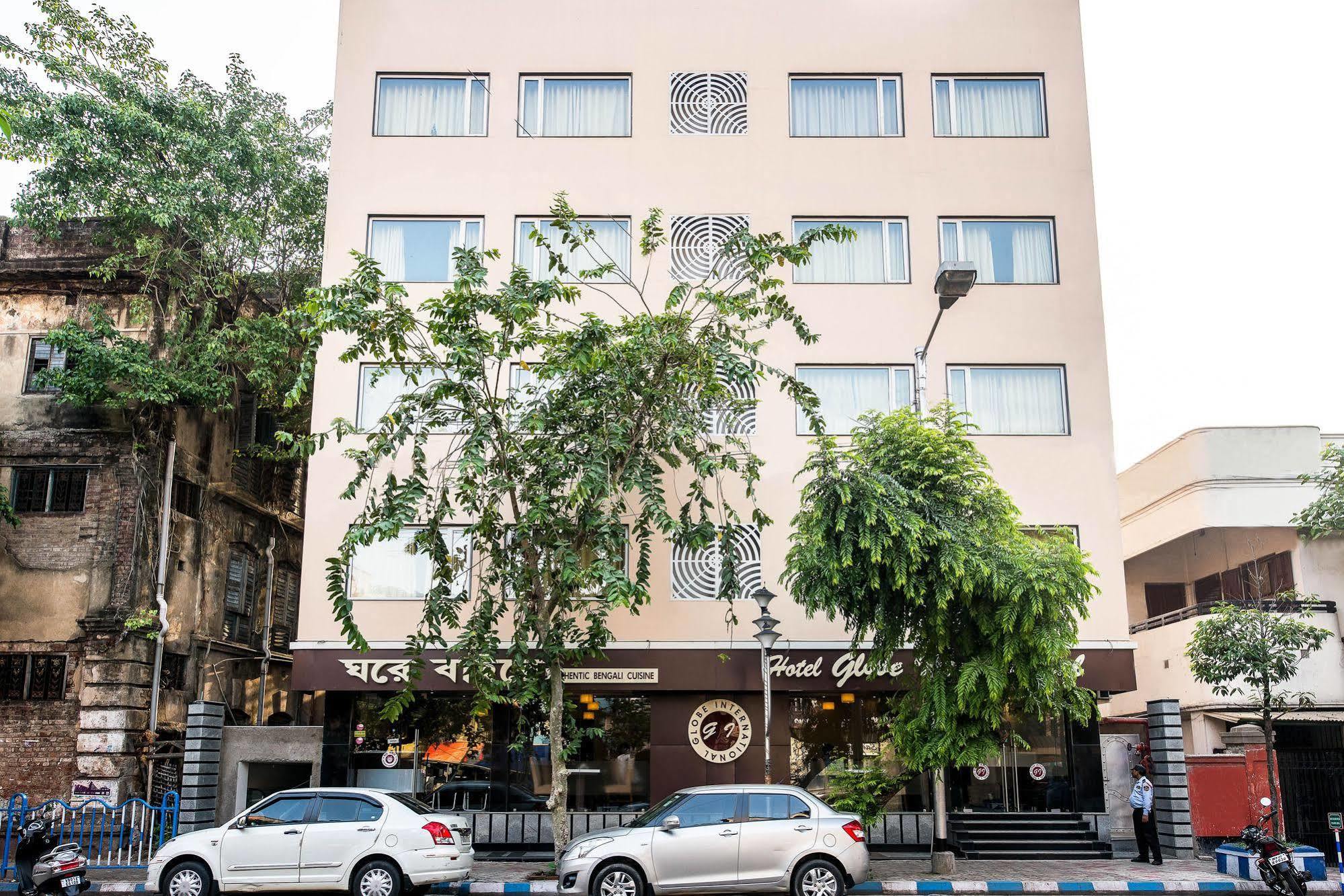 Treebo Globe International Hotel Колката Екстериор снимка